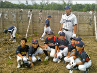 フォレスト・サポーターズの取組：「プロ野球の森」での植樹活動（新潟県新潟市）